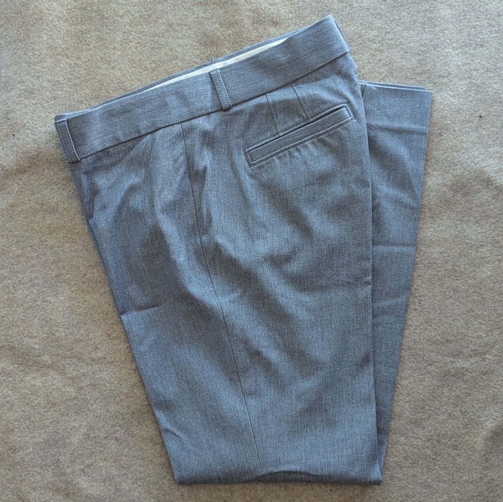 Banana Republic Gray Cropped Dress Pants